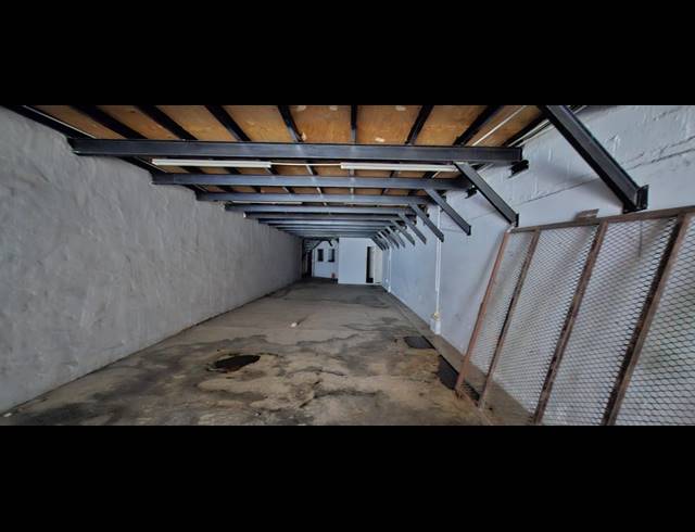 1,100M² WAREHOUSE TO LET IN MORNINGSIDE